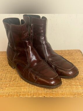 Vintage Florsheim Beatle Disco Boots Men's 10.5D Burgundy Leather Classic Dance